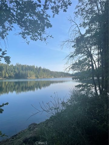 6735 Lakefront Dr, Magalia, CA 95954