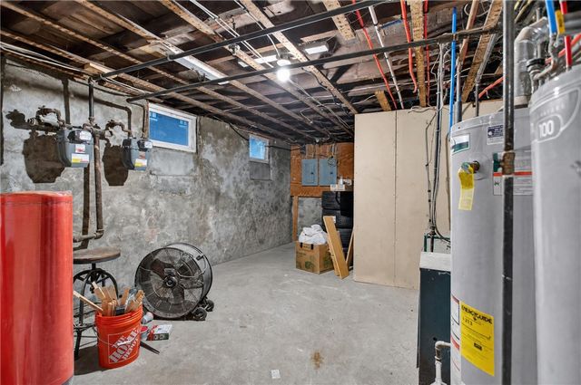 32 Almy Street, Providence, RI 02909