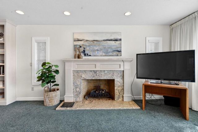 621 Carpenter Drive, Hollister, CA 95023