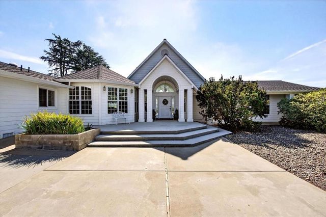 621 Carpenter Drive, Hollister, CA 95023