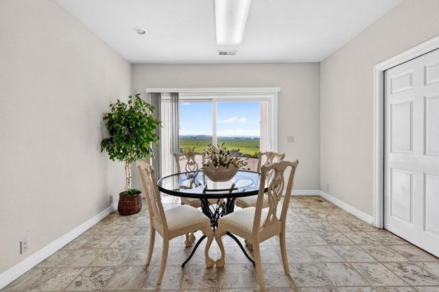 621 Carpenter Drive, Hollister, CA 95023