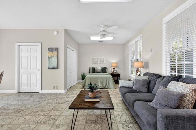 621 Carpenter Drive, Hollister, CA 95023