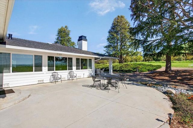 621 Carpenter Drive, Hollister, CA 95023