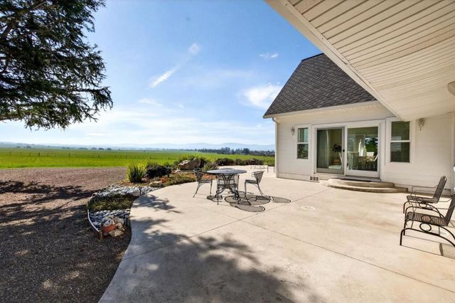 621 Carpenter Drive, Hollister, CA 95023