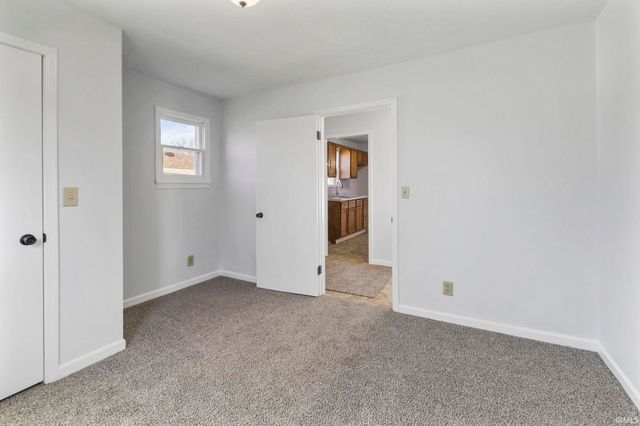 805 W 15th Street, Muncie, IN 47302