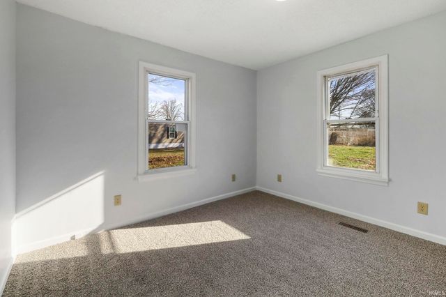 805 W 15th Street, Muncie, IN 47302