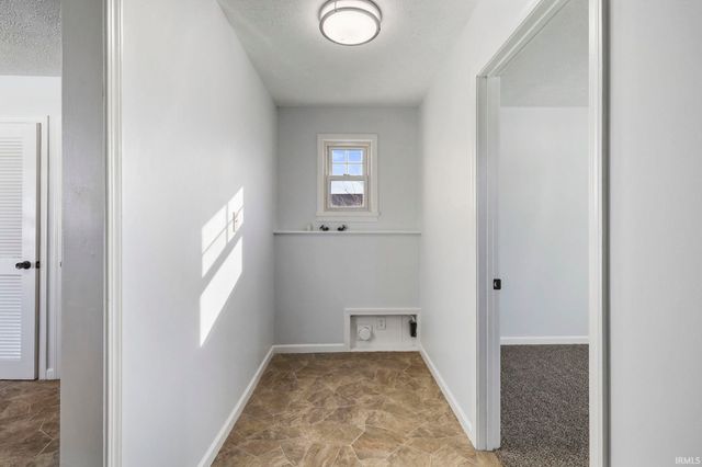 805 W 15th Street, Muncie, IN 47302