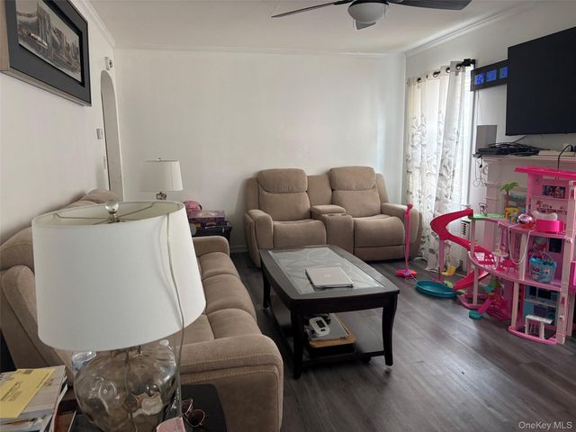 91 Broadway, Valley Stream, NY 11580
