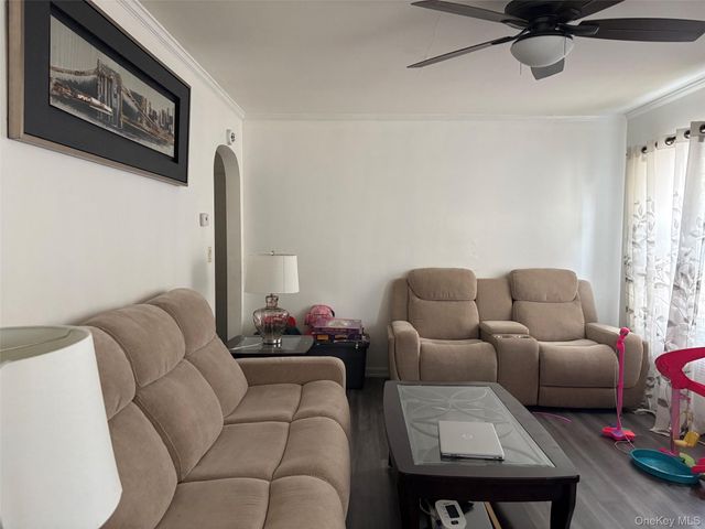 91 Broadway, Valley Stream, NY 11580