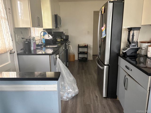 91 Broadway, Valley Stream, NY 11580