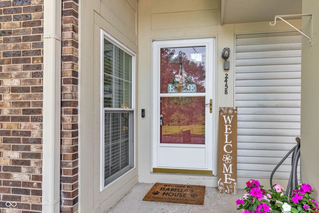 2458 Chaseway Court, Indianapolis, IN 46268