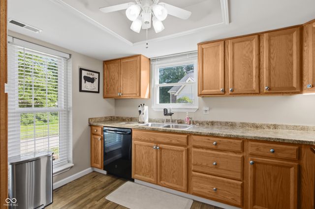 2458 Chaseway Court, Indianapolis, IN 46268