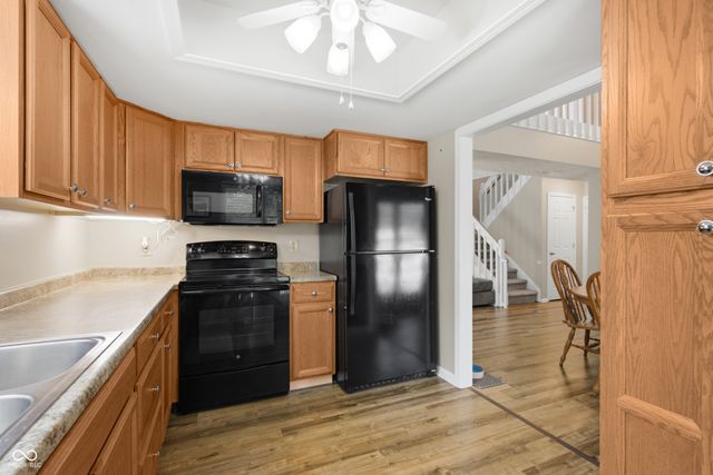 2458 Chaseway Court, Indianapolis, IN 46268