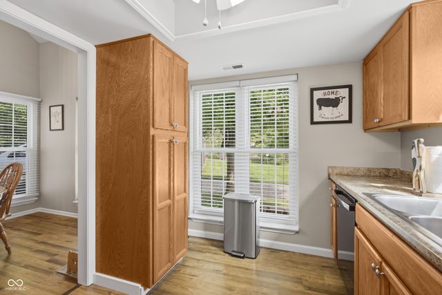 2458 Chaseway Court, Indianapolis, IN 46268