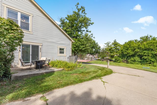 2458 Chaseway Court, Indianapolis, IN 46268