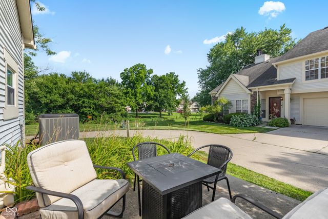2458 Chaseway Court, Indianapolis, IN 46268
