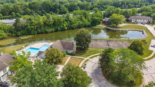 2458 Chaseway Court, Indianapolis, IN 46268