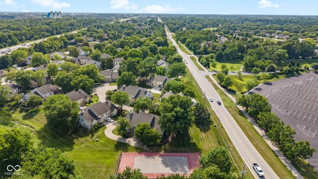2458 Chaseway Court, Indianapolis, IN 46268
