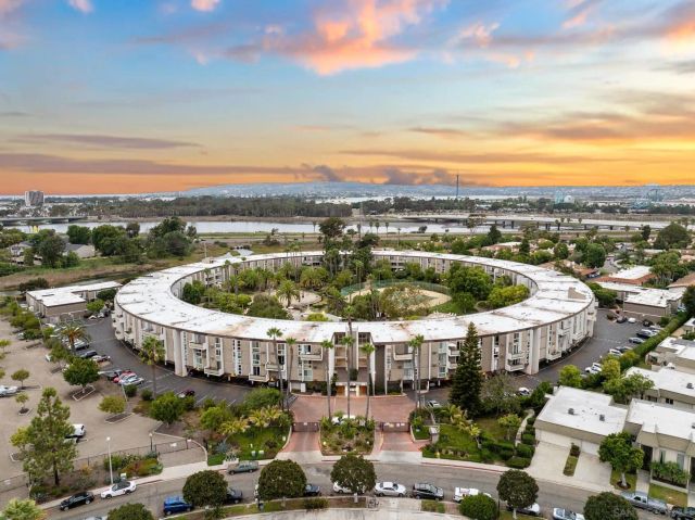 3050 Rue Dorleans 401, San Diego, CA 92110