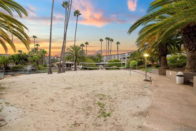 3050 Rue Dorleans 401, San Diego, CA 92110