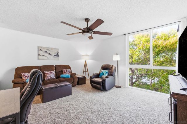 3050 Rue Dorleans 401, San Diego, CA 92110