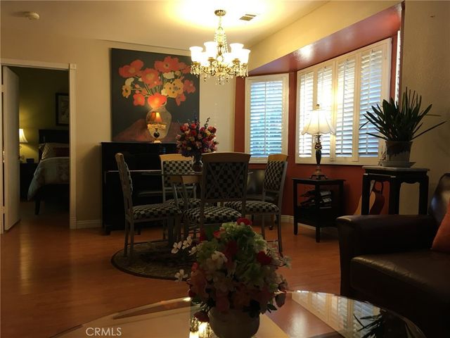 24441 Hillsdale 116, Laguna Hills, CA 92653