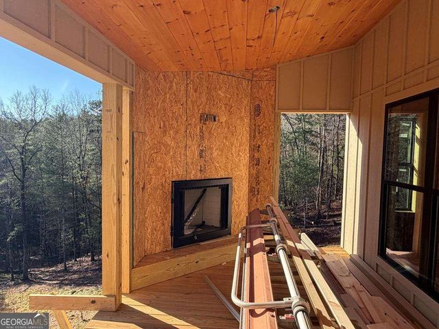 20B Twin Springs Road, Mineral Bluff, GA 30559