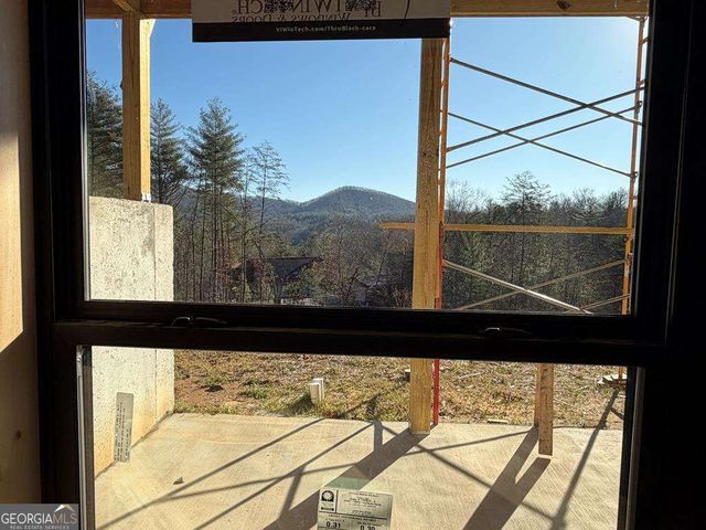 20B Twin Springs Road, Mineral Bluff, GA 30559