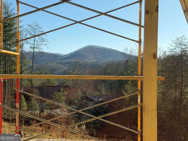 20B Twin Springs Road, Mineral Bluff, GA 30559