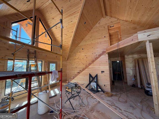 20B Twin Springs Road, Mineral Bluff, GA 30559