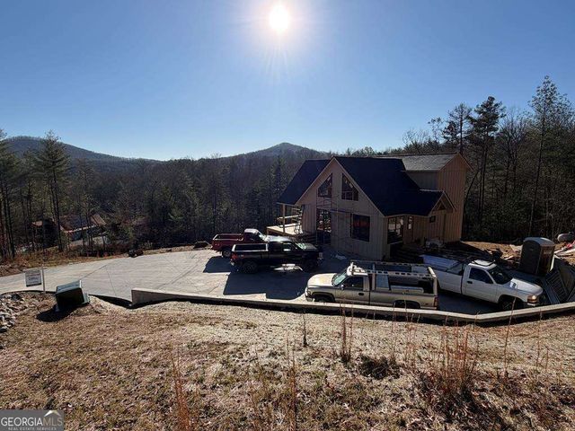 20B Twin Springs Road, Mineral Bluff, GA 30559