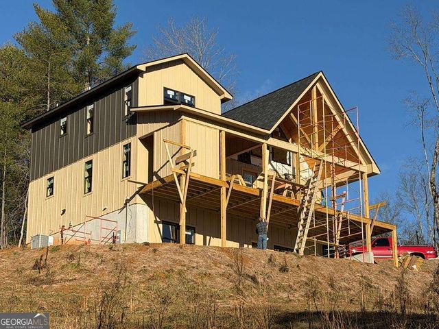 20B Twin Springs Road, Mineral Bluff, GA 30559