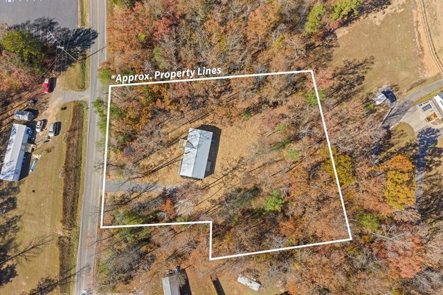 995 Berry Bennett Road, Chatsworth, GA 30705