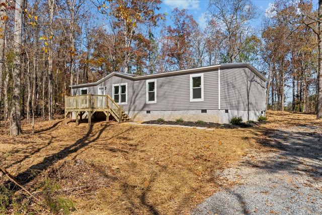 995 Berry Bennett Road, Chatsworth, GA 30705