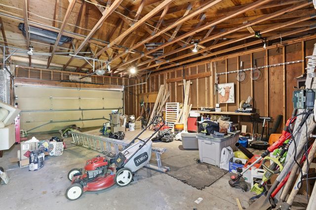 10921 E 31st Ave, Spokane Valley, WA 99206