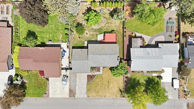 10921 E 31st Ave, Spokane Valley, WA 99206