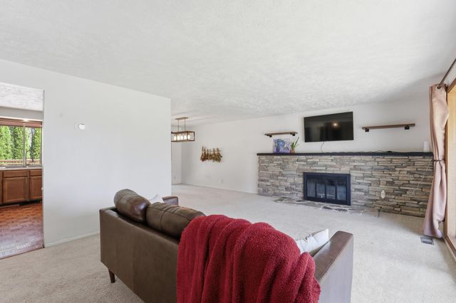 10921 E 31st Ave, Spokane Valley, WA 99206