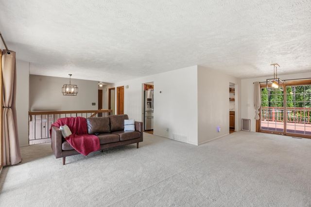 10921 E 31st Ave, Spokane Valley, WA 99206