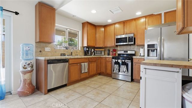 68577 C, Cathedral City, CA 92234