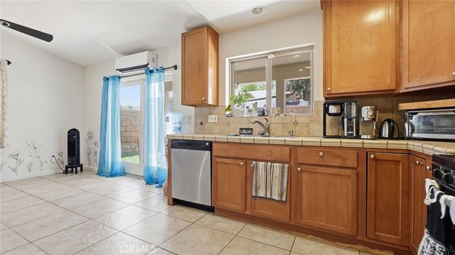 68577 C, Cathedral City, CA 92234
