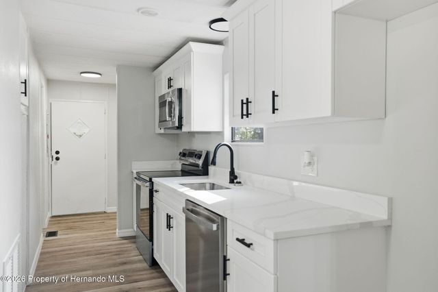 9183 County Road 647A, Bushnell, FL 33513