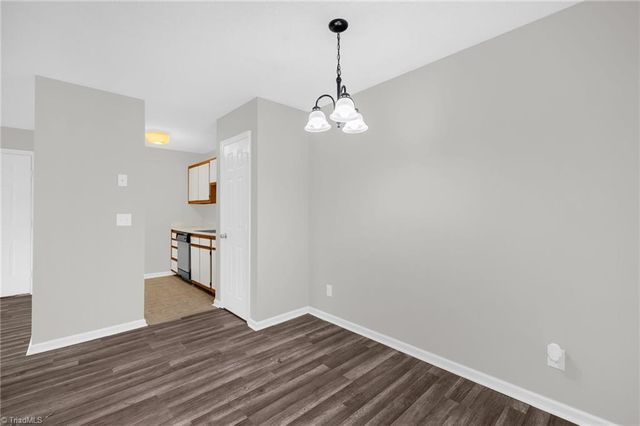 511 Mystic Drive E, Greensboro, NC 27406