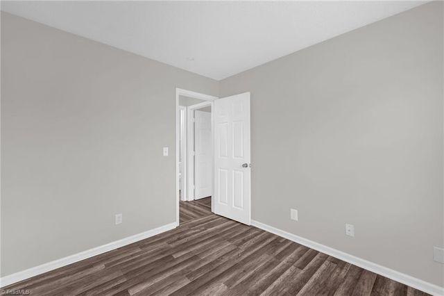 511 Mystic Drive E, Greensboro, NC 27406