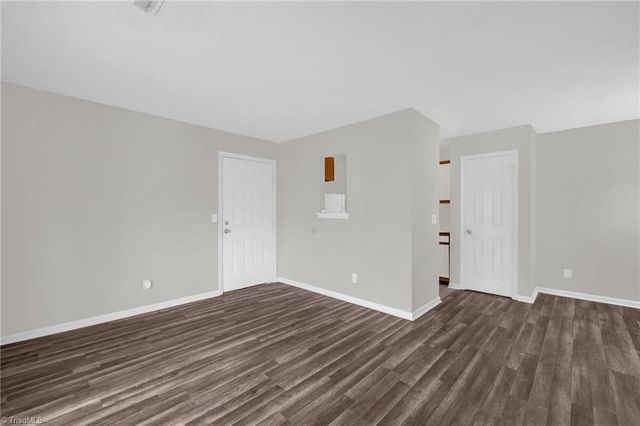 511 Mystic Drive E, Greensboro, NC 27406