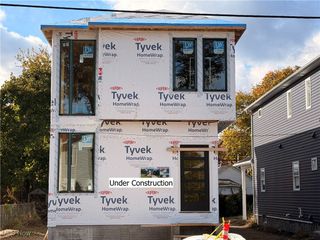 1872 W 57th Street, Cleveland, OH 44102