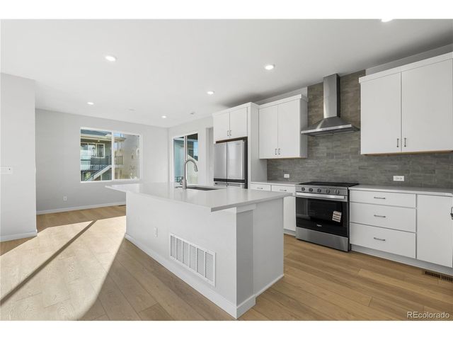12124 Octave Ave, Lone Tree, CO 80134
