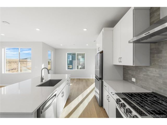 12124 Octave Ave, Lone Tree, CO 80134