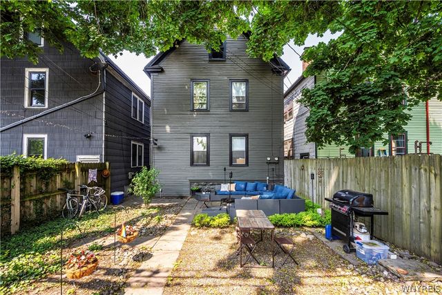 115 College Street, Buffalo, NY 14201