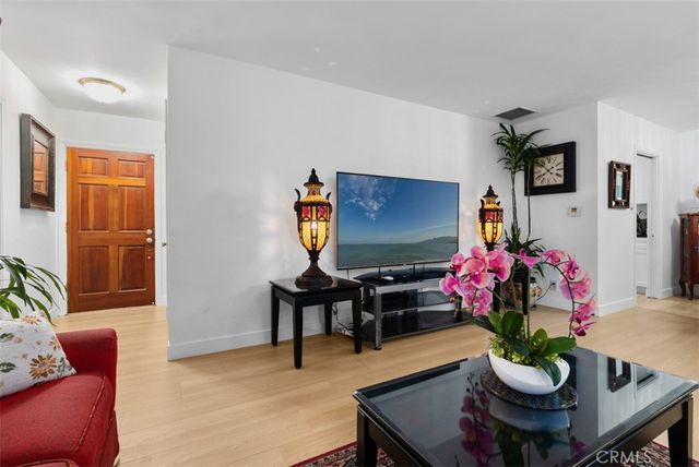 6440 Petit, Van Nuys, CA 91406