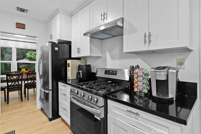 6440 Petit, Van Nuys, CA 91406